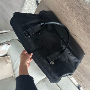 BEIS The Weekender in Black